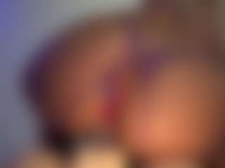Live cam show with mandypeas - Drinking on Gym Cam Girls