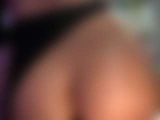 mandypeas's Live Sex Cam Show