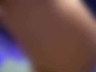 Live cam show with mandypeas - Nipple Piercings on CamSodaAdn