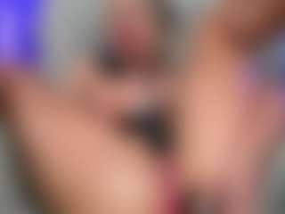 Live cam show with mandypeas - Shaved Pussy on galaxygirlnitro.com
