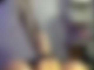 Live cam show with mandypeas - Dirty Talk on Gym Cam Girls