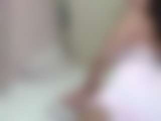 saraajhones's Live Sex Cam Show
