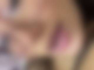 saraajhones's Live Sex Cam Show