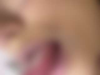 saraajhones's Live Sex Cam Show