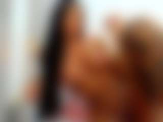 Live cam show with BritneyCharm - Bikini on fapnchat