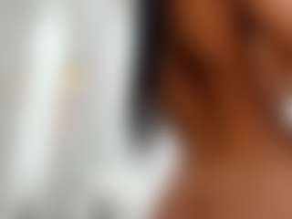 Live cam show with BritneyCharm - Lush on Instabang