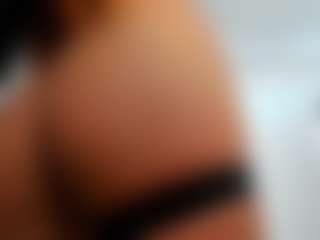 Live cam show with BritneyCharm - Foot Fetish on camtv