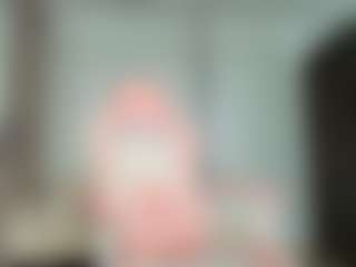 Live cam show with BritneyCharm - Double Penetration on Dolls Live