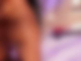 Live cam show with Elaine Brown - Blowjob on Fling VIP Chat
