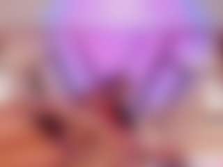 Live cam show with Elaine Brown - Wet on Fling VIP Chat