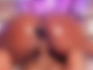 Elaine Brown's Live Sex Cam Show