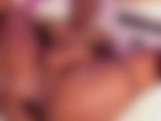 Live cam show with Elaine Brown - Doggy Style on milfzrlive.com