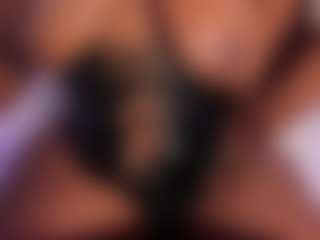 Elaine Brown's Live Sex Cam Show