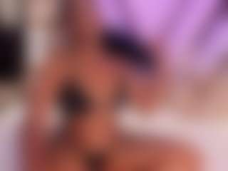 Elaine Brown's Live Sex Cam Show