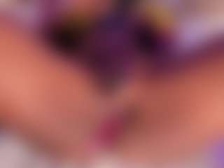 Elaine Brown's Live Sex Cam Show