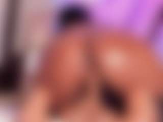 Live cam show with Elaine Brown - BBW on CamwithHer