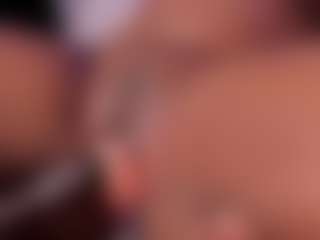 Elaine Brown's Live Sex Cam Show