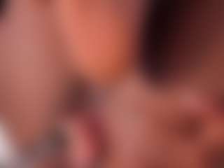 Elaine Brown's Live Sex Cam Show