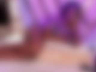 Live cam show with Elaine Brown - Ebony on Free Soda