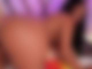 Live cam show with Elaine Brown - Black Dildo on infinitiblacc.com