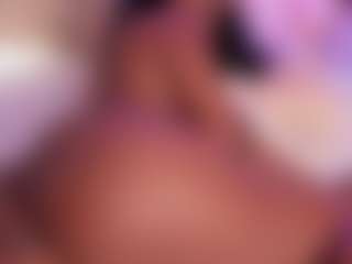 Elaine Brown's Live Sex Cam Show