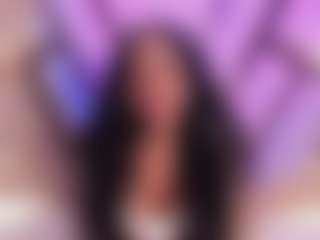 Live cam show with Elaine Brown - Ebony Squirt on madthumbs