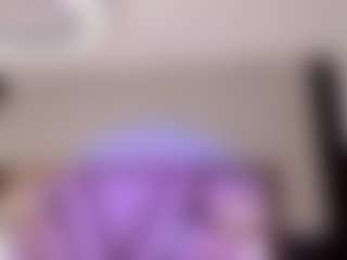 Elaine Brown's Live Sex Cam Show