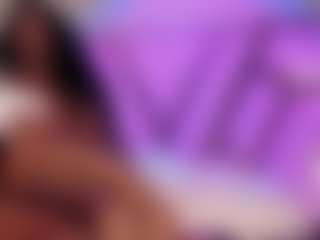 Live cam show with Elaine Brown - Sexwebcam Black on intimatelivegirls.com