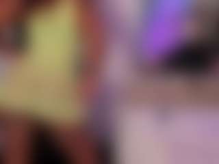 Live cam show with Elaine Brown - Orgasm on Uber Horny