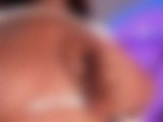 Live cam show with Elaine Brown - Spank on StripNow