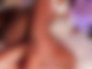 Elaine Brown's Live Sex Cam Show