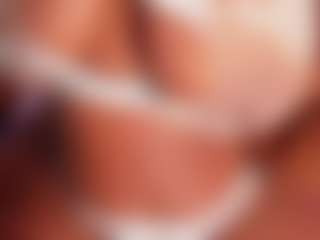 Live cam show with Elaine Brown - Big Tits on SpankPalCams