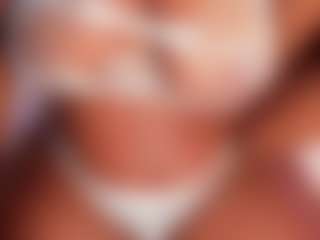Elaine Brown's Live Sex Cam Show