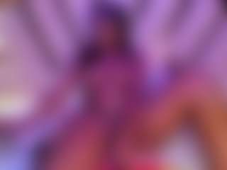 Live cam show with Elaine Brown - Anal on hrnylive.com