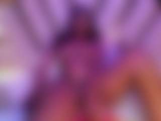 Live cam show with Elaine Brown - Ass Bouncing on intimatelivegirls.com