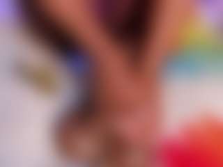 Live cam show with Elaine Brown - Anal Toys on studioflirtlive.com