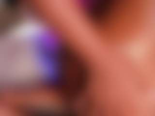 Elaine Brown's Live Sex Cam Show