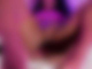Elaine Brown's Live Sex Cam Show