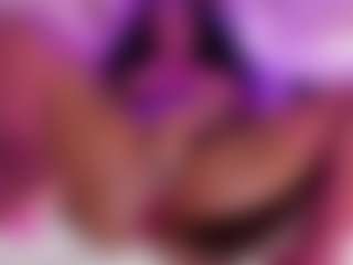 Elaine Brown's Live Sex Cam Show