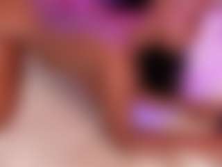 Elaine Brown's Live Sex Cam Show