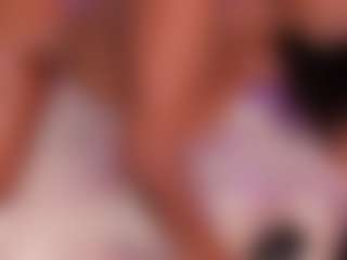 Elaine Brown's Live Sex Cam Show