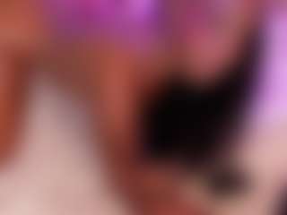 Elaine Brown's Live Sex Cam Show