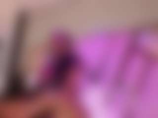 Elaine Brown's Live Sex Cam Show