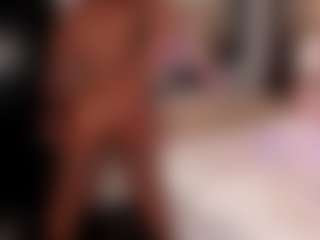Elaine Brown's Live Sex Cam Show