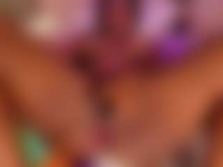 Elaine Brown's Live Sex Cam Show