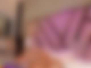 Elaine Brown's Live Sex Cam Show