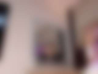 Elaine Brown's Live Sex Cam Show