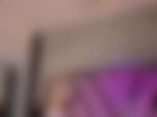 Elaine Brown's Live Sex Cam Show