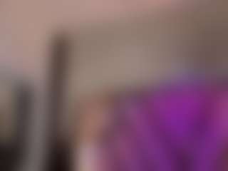 Elaine Brown's Live Sex Cam Show