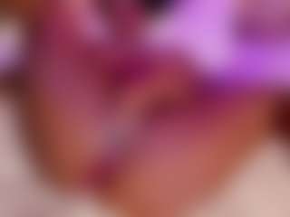 Elaine Brown's Live Sex Cam Show
